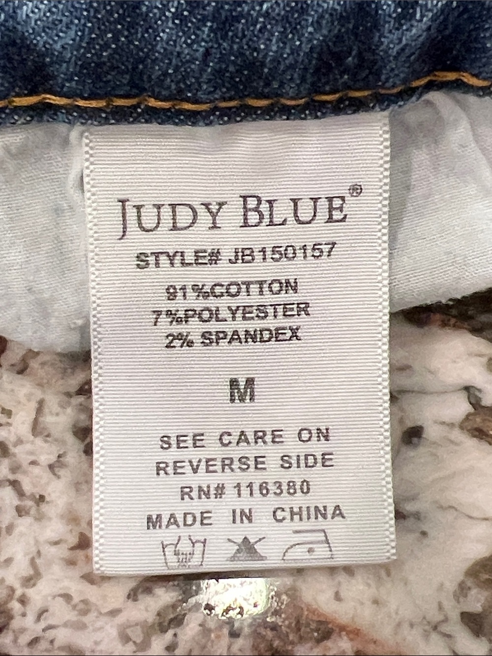 Judy Blue Light Blue Denim Shorts with Contrast Stitching - Picture 3 of 8